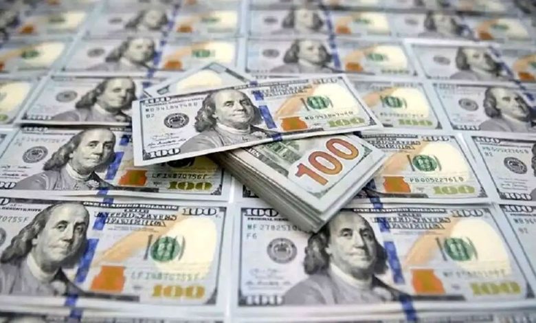ممنوعیت معامله با دلار در 8 بانک عراقی اعلام شد