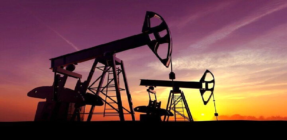 کاهش قیمت جهانی نفت با افزایش عبور نفتکش‌ها از هرمز