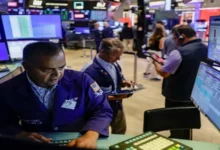 افت شاخص S&P 500 با فشار خرده فروشی و سهام فناوری