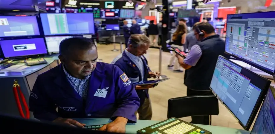افت شاخص S&P 500 با فشار خرده فروشی و سهام فناوری