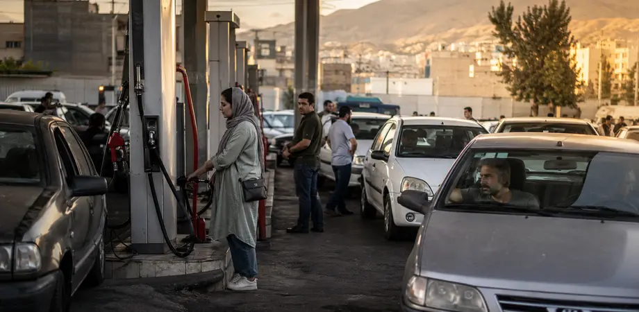 مجلس هفتم چگونه مسیر بحران بنزین را تغییر داد